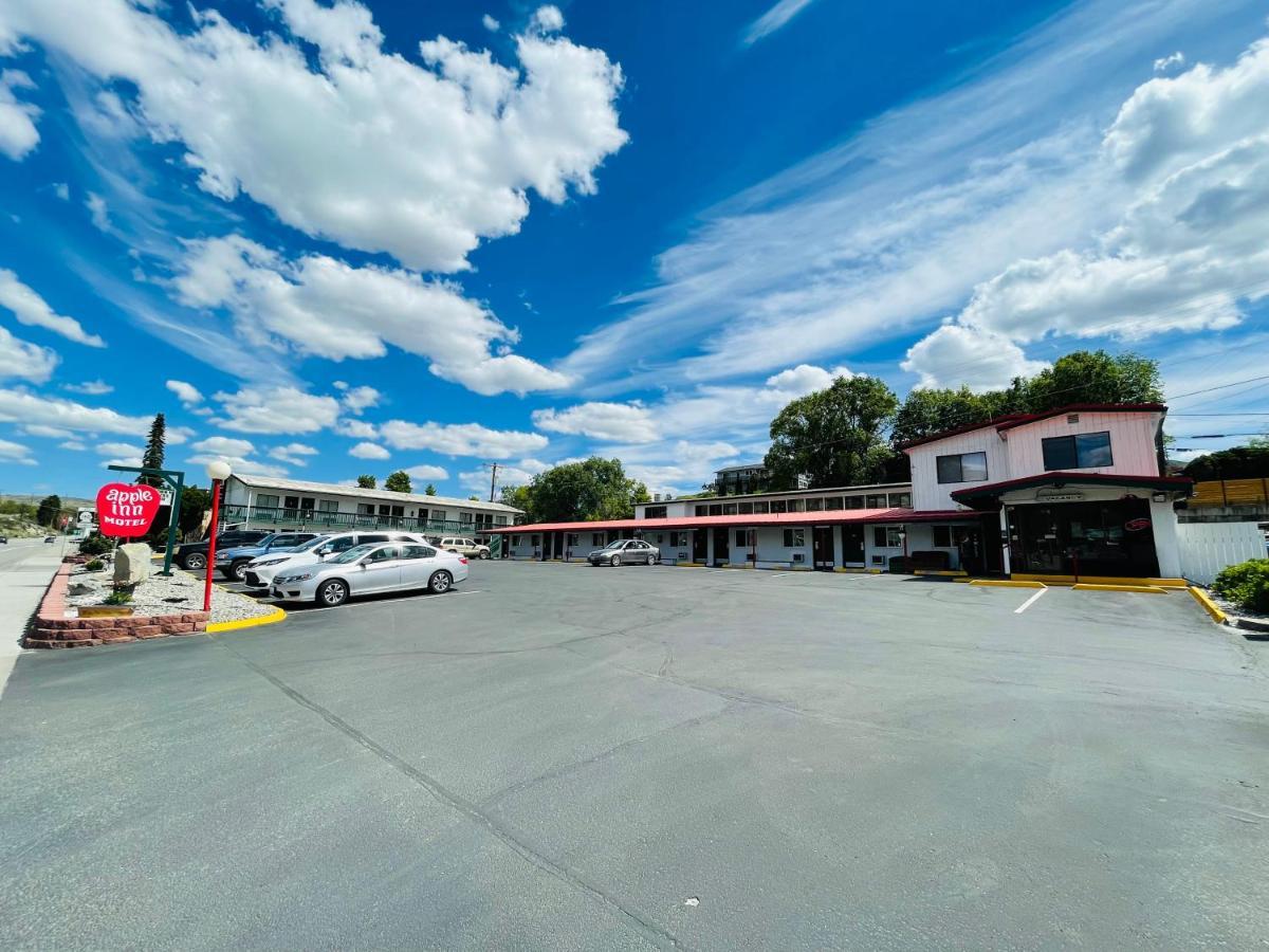 Apple Inn Motel Chelan Exterior photo