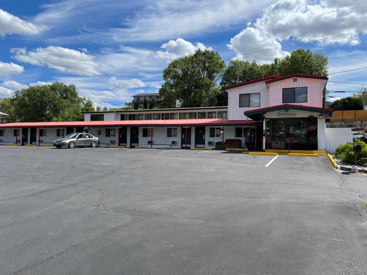 Apple Inn Motel Chelan Exterior photo